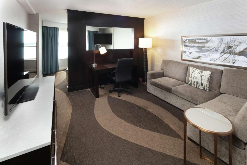 Hilton Madison Monona Terrace - Salon Met Slaapbank