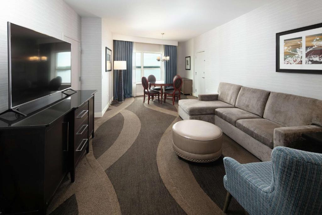Hilton Madison Monona Terrace - 