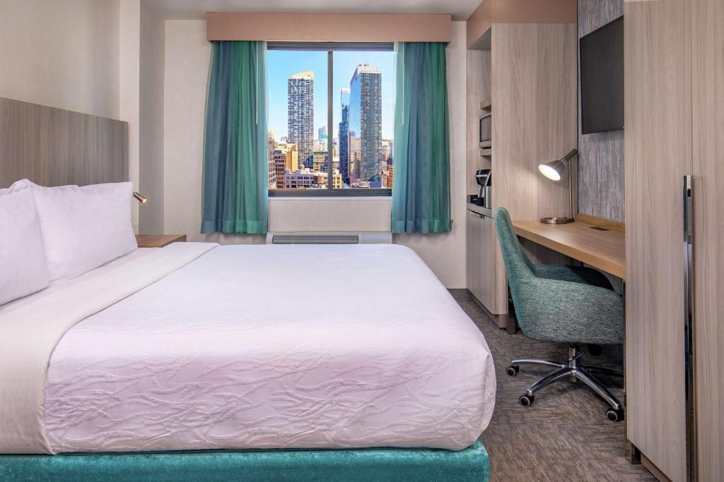 Hilton Garden Inn New York/Manhattan-Chelsea - King Room