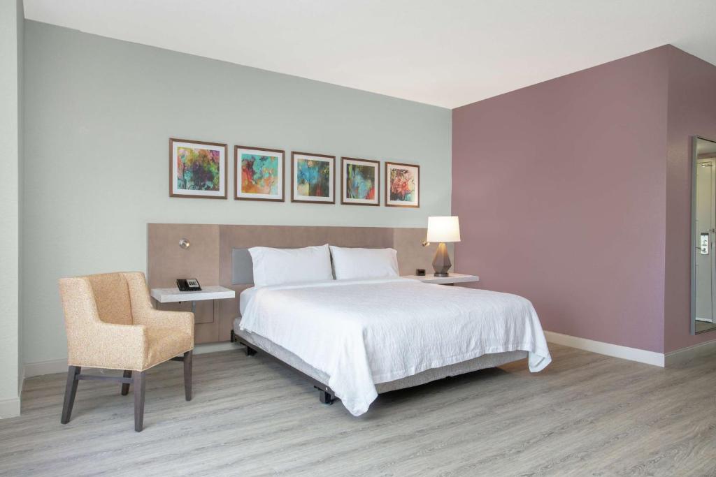 Hilton Garden Inn Palm Beach Gardens - 