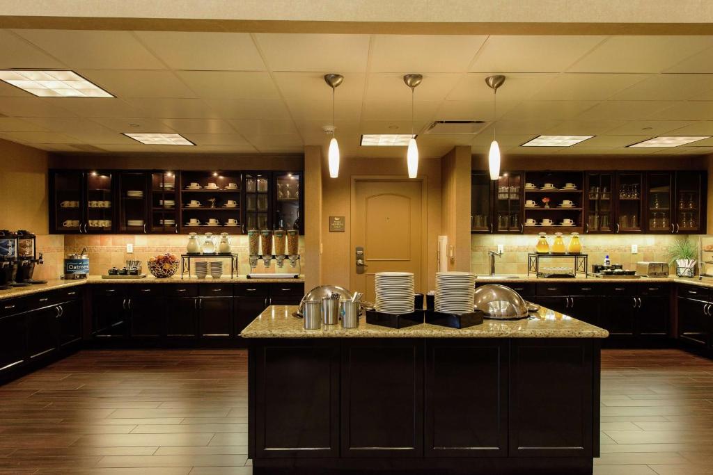 Homewood Suites by Hilton Phoenix Chandler Fashion Center photo