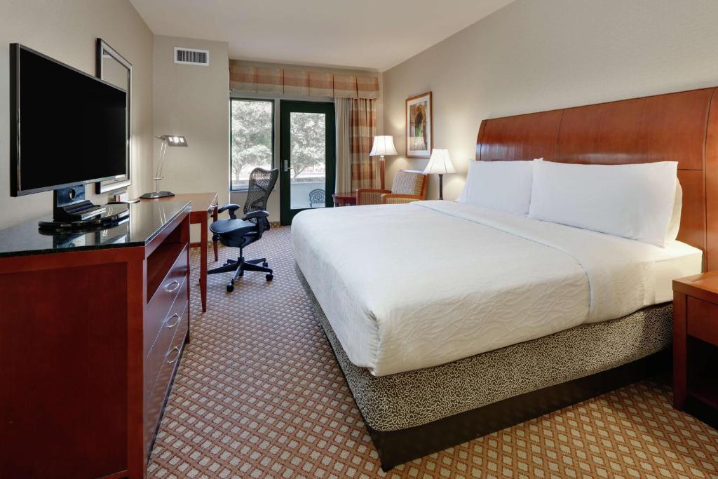 Hilton Garden Inn San Diego Del Mar - 