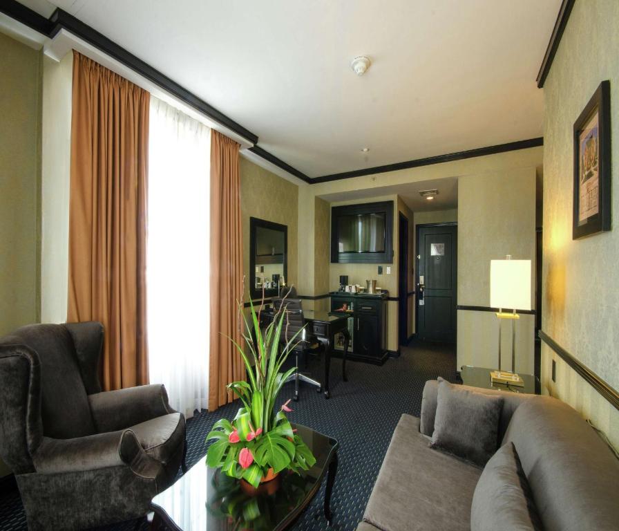 Posezení v ubytování Hilton Princess San Pedro Sula