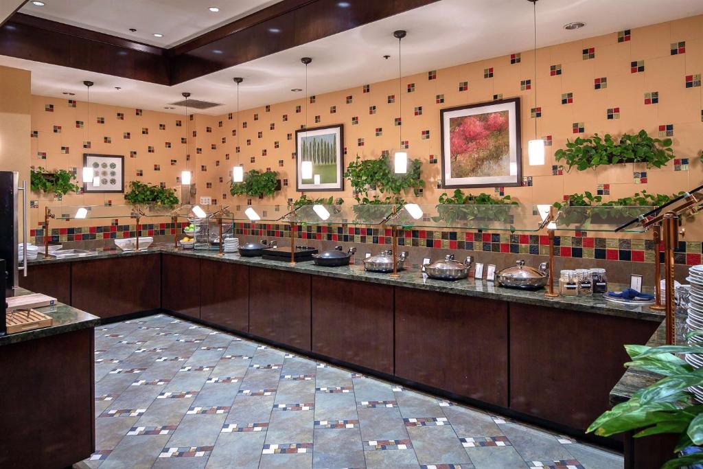 Hilton Sacramento Arden West photo