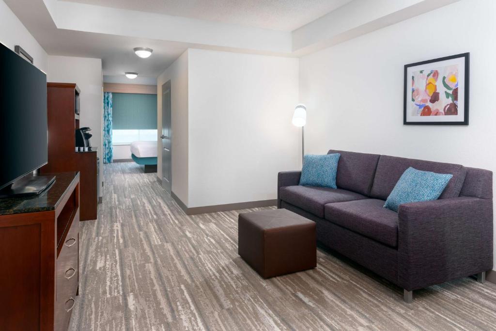 Hilton Garden Inn Tampa Riverview Brandon - 