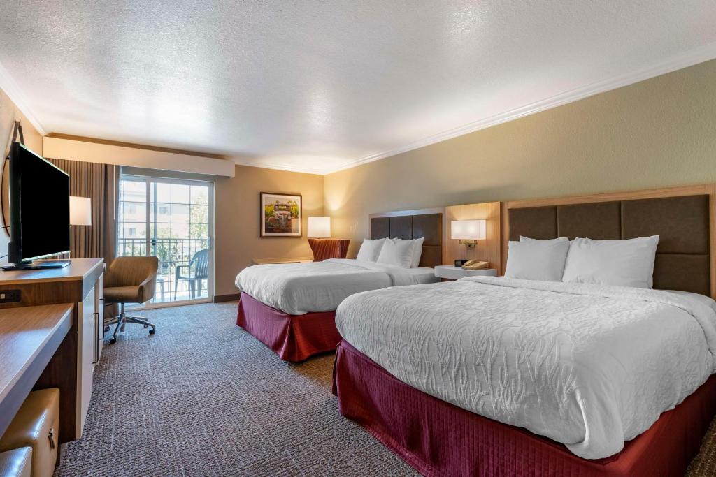 Hampton Inn Ukiah photo
