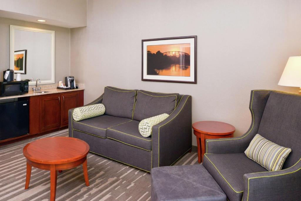 Posezení v ubytování Hilton Garden Inn Yuma Pivot Point