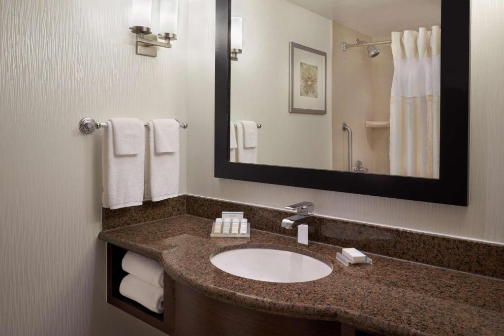 Hilton Garden Inn Toronto Airport West/Mississauga - Resim 3