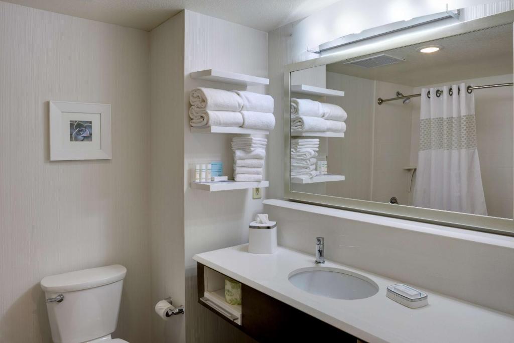 Hampton Inn & Suites Blythe, CA photo