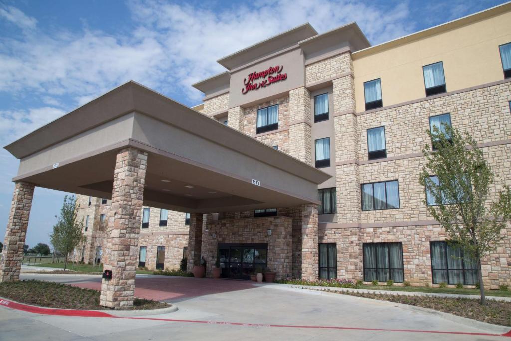 a rendering of the front of a hotel at Hampton Inn and Suites by Hilton McKinney in McKinney
