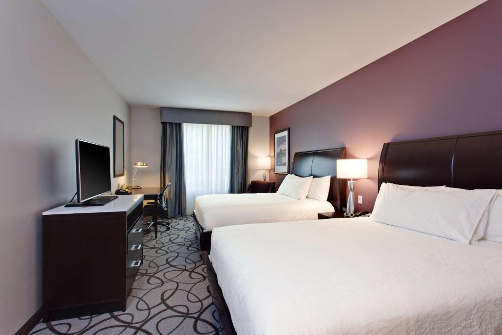 Hilton Garden Inn Irvine/Orange County Airport - Camera Queen Con Due Letti Queen Size