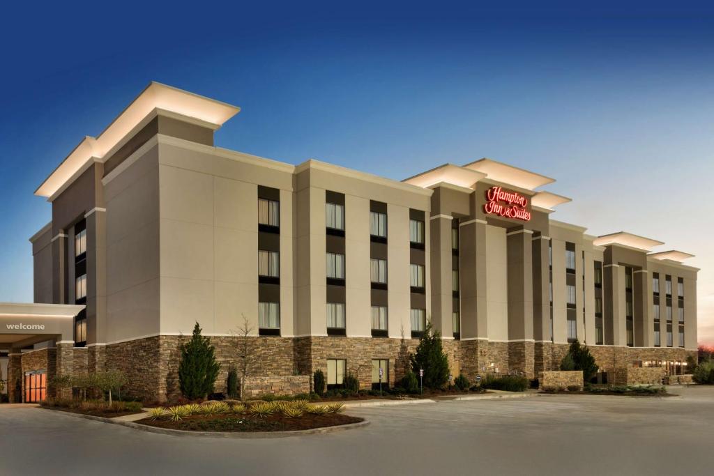 a rendering of a hotel building at Hampton Inn and Suites Monroe in Monroe