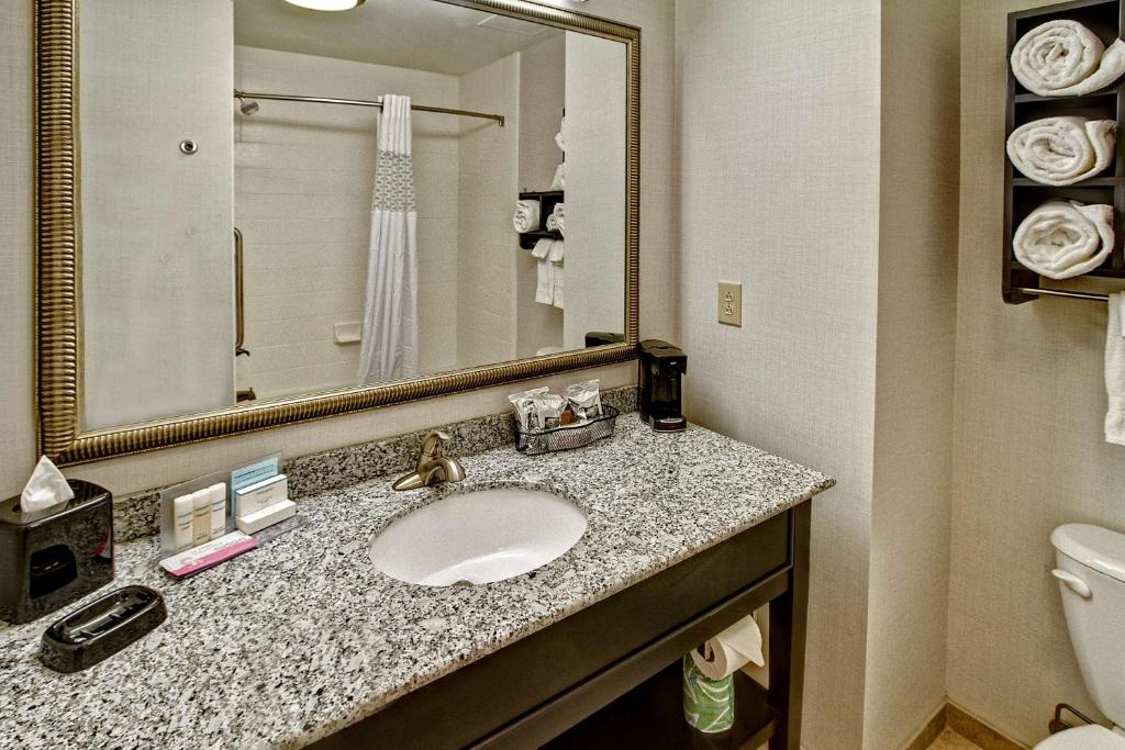 Hampton Inn Clarksdale, Ms - Zimmer Mit Kingsize-Bett - Nichtraucher