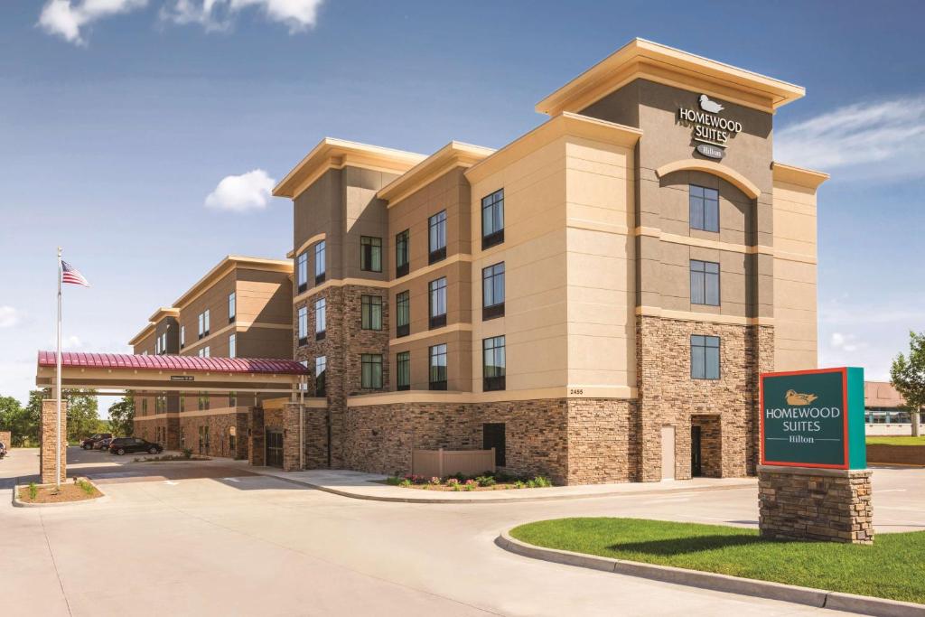 a rendering of the front of the hampton inn suites tumulus at Homewood Suites by Hilton Ankeny in Ankeny