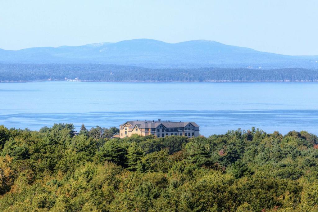 Hampton Inn Bar Harbor photo