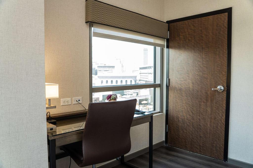 Hampton Inn San Francisco Downtown/Convention Center - Habitación Queen Con Dos Camas Queen - No Fumadores