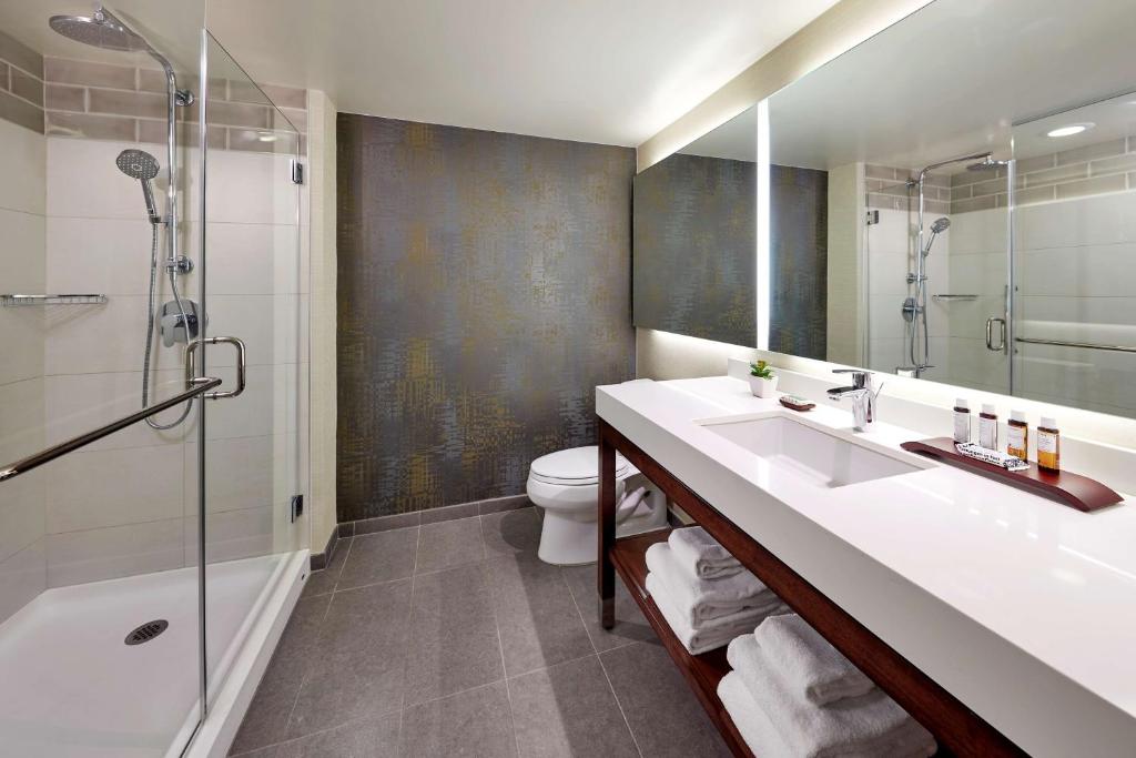 Hilton Garden Inn San Diego Old Town/Sea World Area - 