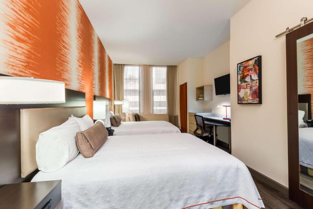 Home2 Suites by Hilton Atlanta Downtown - 
