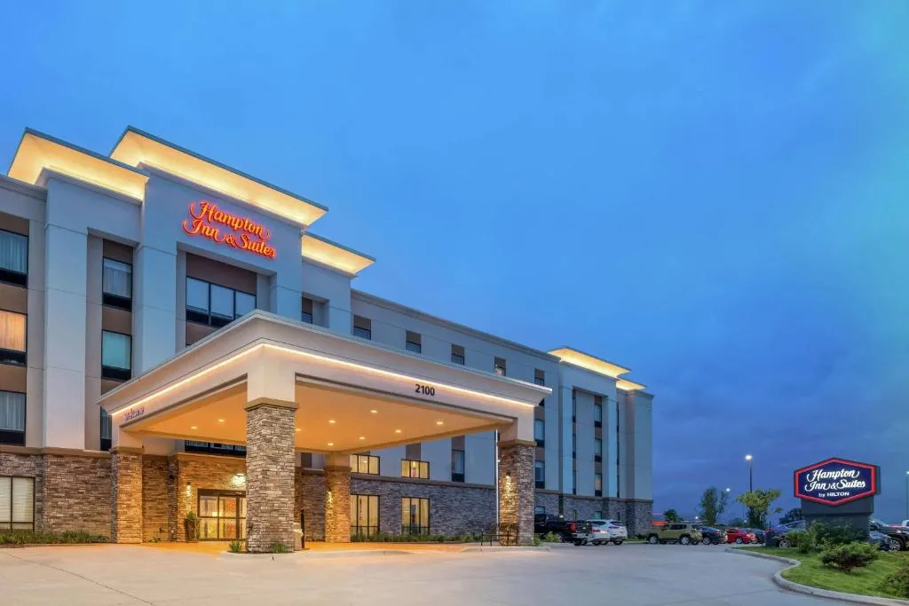 Hampton Inn and Suites Ames, IA in Ames