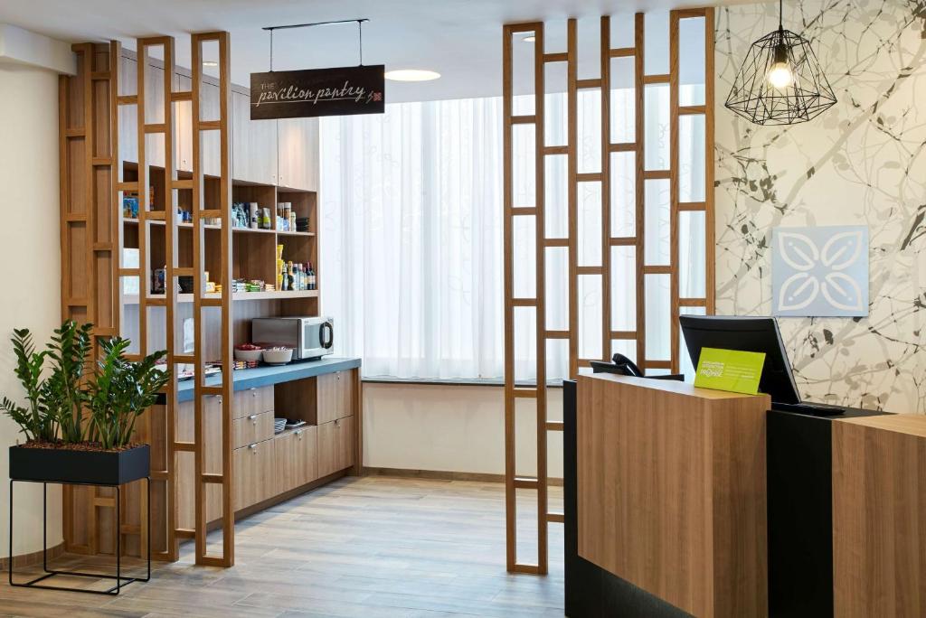 Kuchyň nebo kuchyňský kout v ubytování Hilton Garden Inn Brussels City Centre