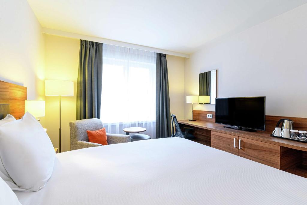 Hilton Garden Inn Brussels City Centre - Resim 24