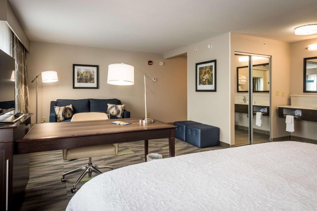 Hampton Inn & Suites By Hilton Hammond, In - 