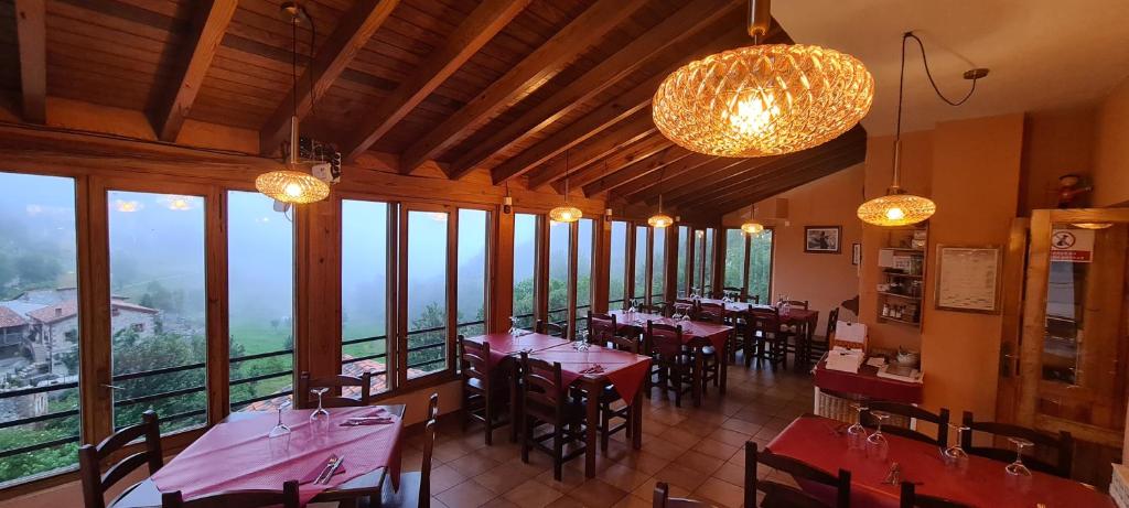Restaurace v ubytování Taberna de Tresviso