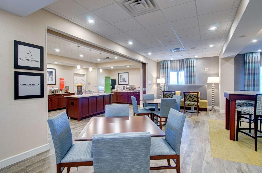 Hampton Inn Boston - Westborough photo