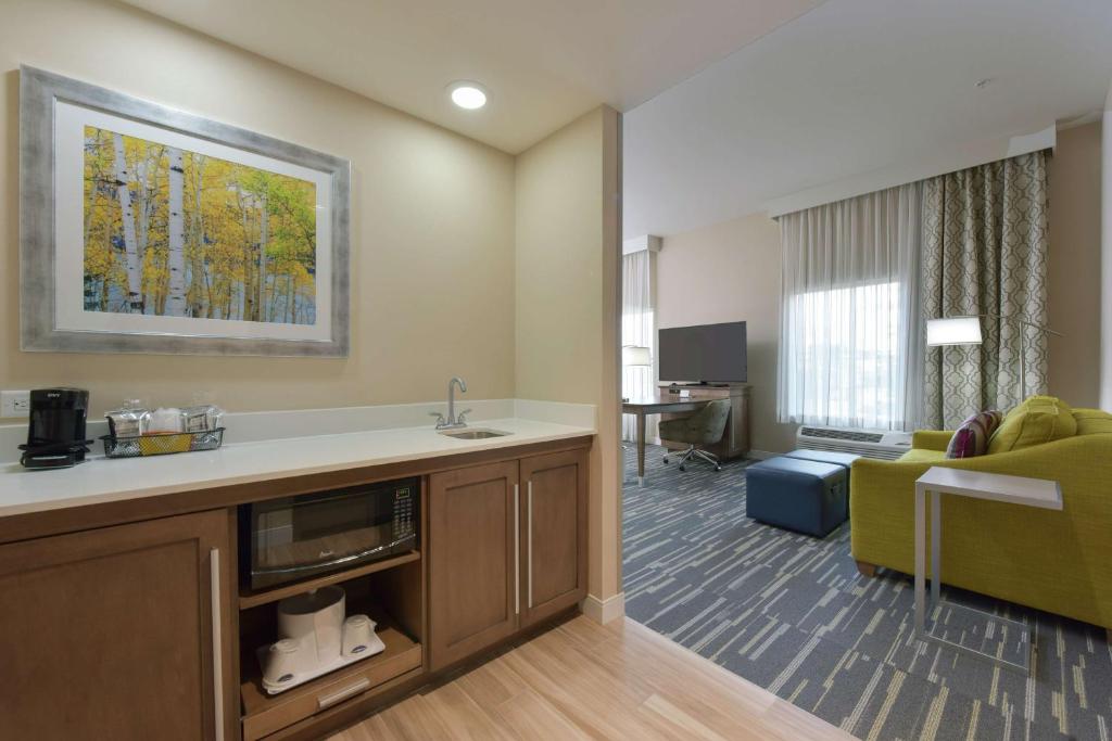 Hampton Inn & Suites Seattle/Redmond Wa - Error