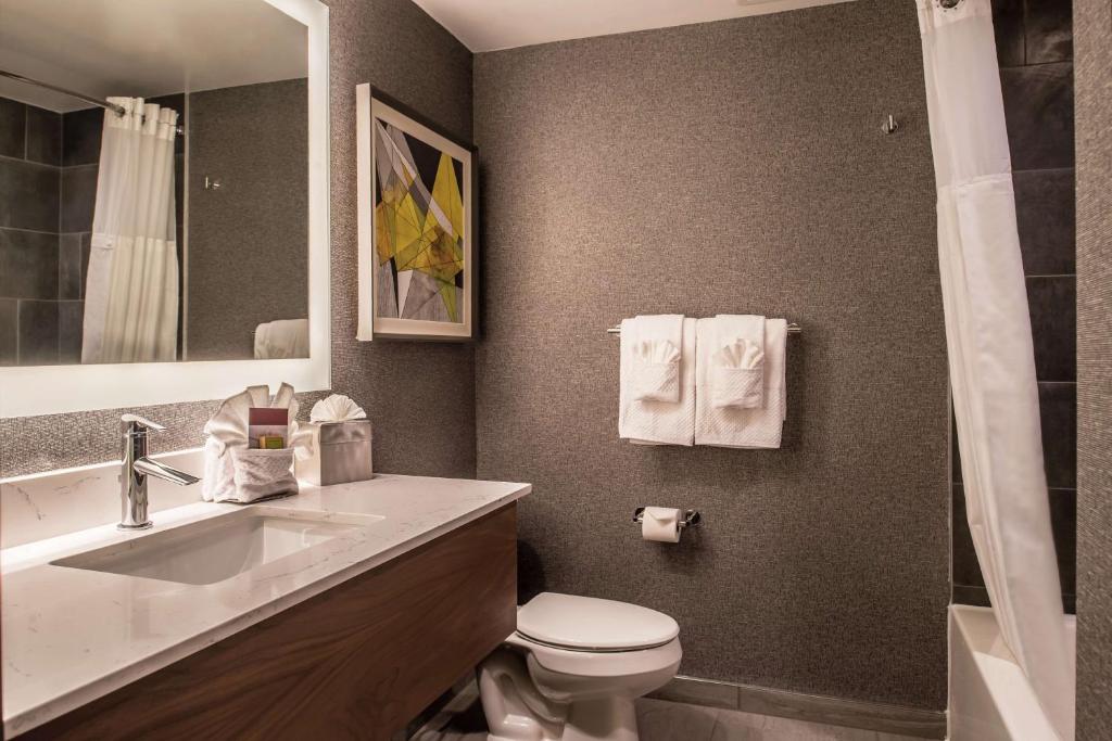 Doubletree By Hilton Lafayette East photo