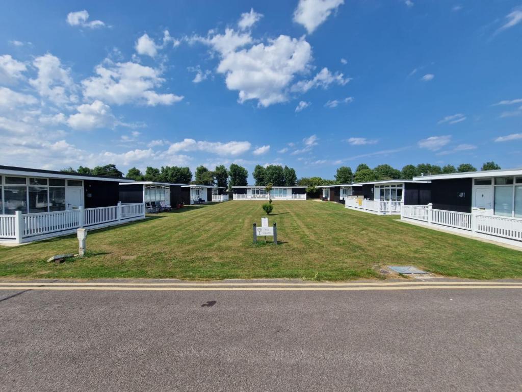 Chalet 111, Chapel Saint Leonards (updated prices 2024)