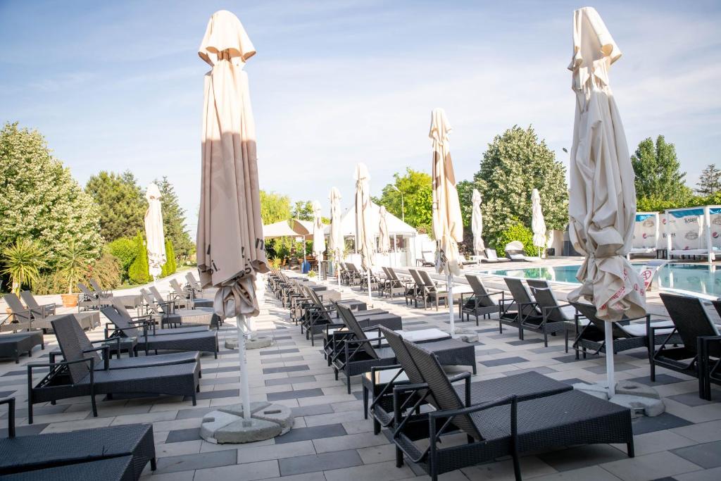 Fotografie z fotogalerie ubytování Unique Garden Hotel v destinaci Brăila