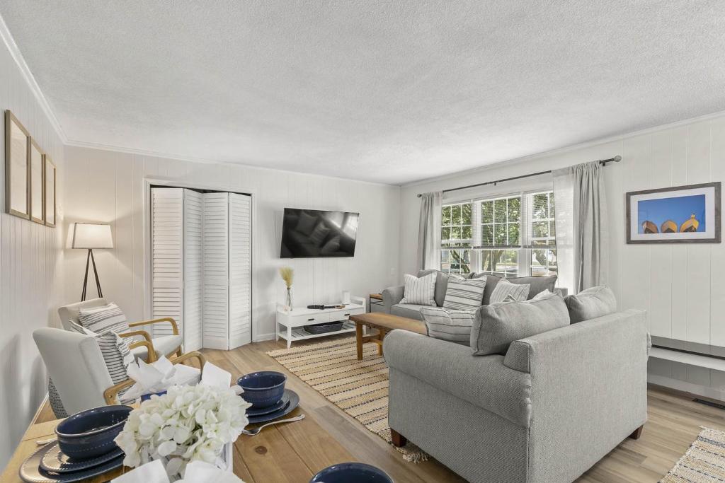 The Cottages at Captain Gosnold Village - Three-Bedroom Townhouse