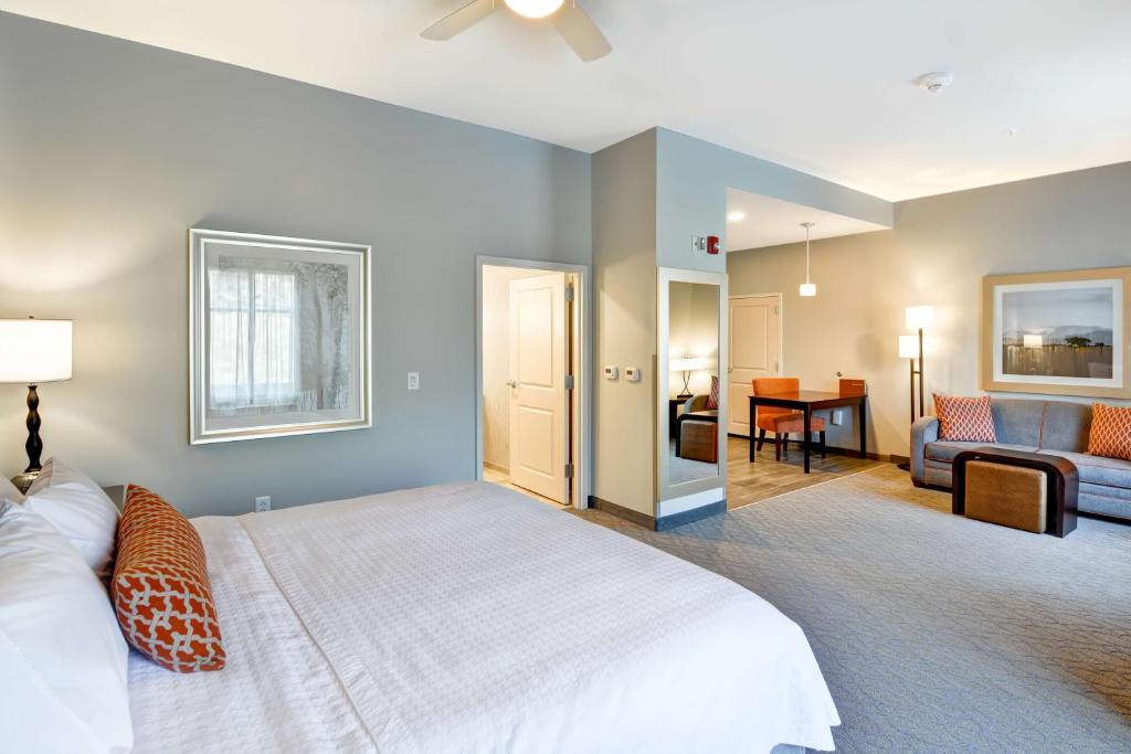 Homewood Suites By Hilton New Hartford Utica - Suite Estudio Con Cama Extragrande - No Fumadores