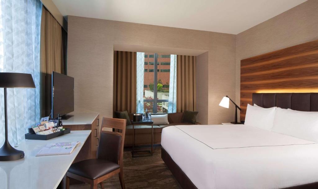 The Porter Portland, Curio Collection By Hilton - King Room