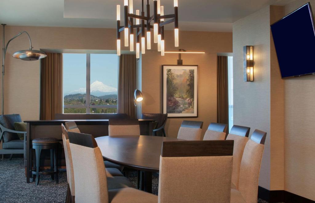 The Porter Portland, Curio Collection By Hilton photo