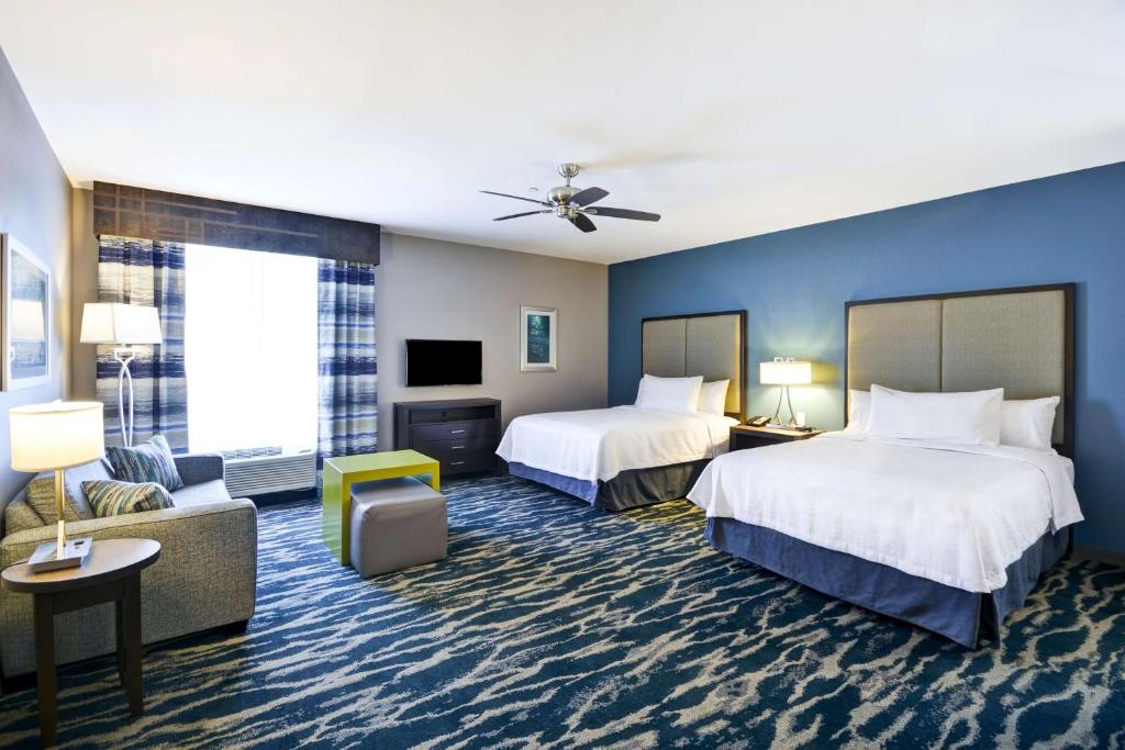 Postel nebo postele na pokoji v ubytování Homewood Suites by Hilton Conroe