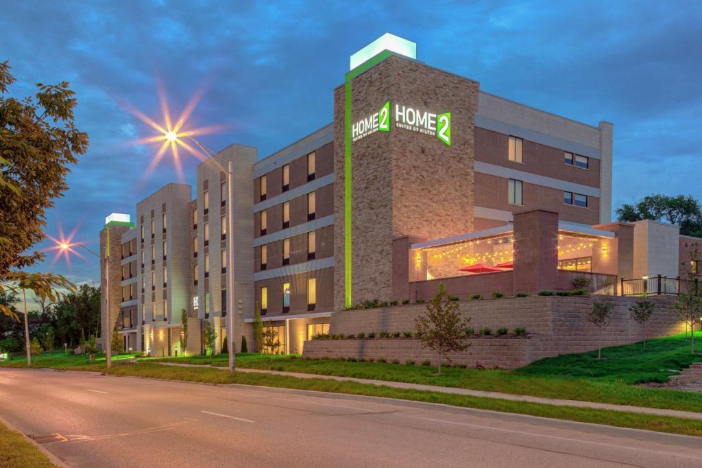 Home2 Suites by Hilton Bloomington photo