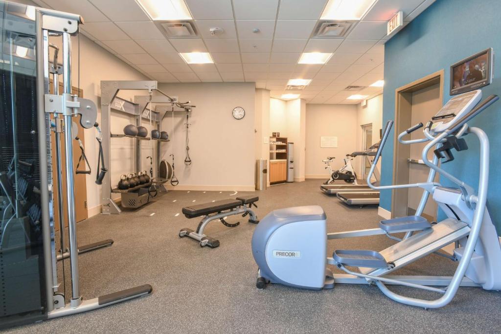 Hilton Garden Inn Cincinnati Midtown photo
