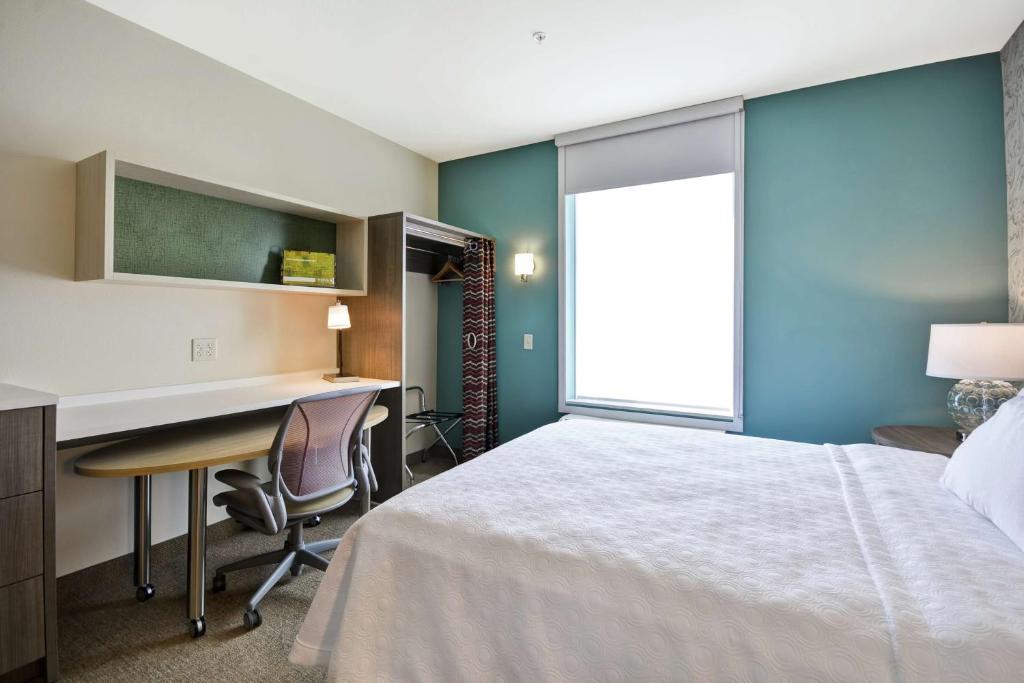 Home2 Suites By Hilton Plymouth Minneapolis photo