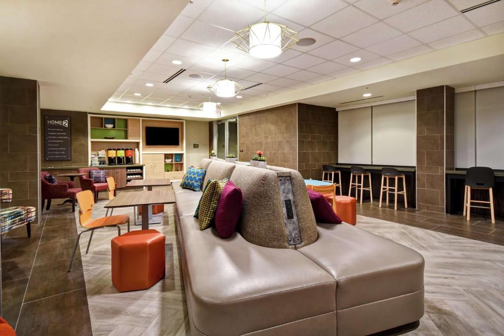 Posezení v ubytování Home2 Suites by Hilton Gilbert