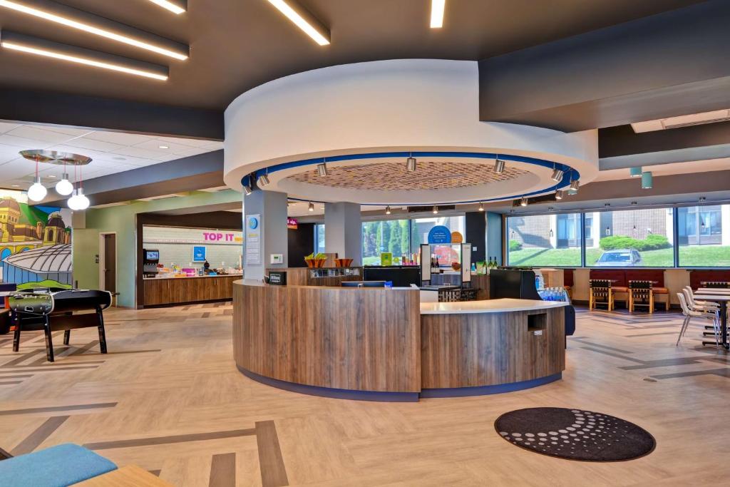 Restaurace v ubytování Tru by Hilton Syracuse North Airport Area