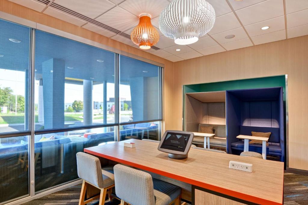 Fotografie z fotogalerie ubytování Tru by Hilton Syracuse North Airport Area v destinaci Liverpool