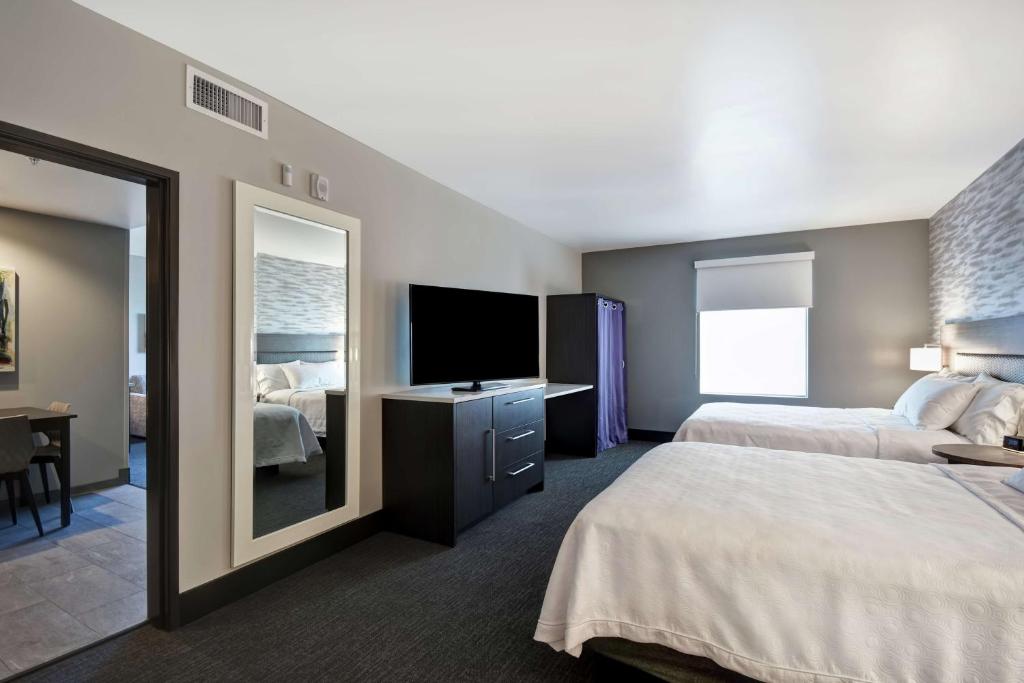 Home2 Suites by Hilton Los Angeles Montebello - 