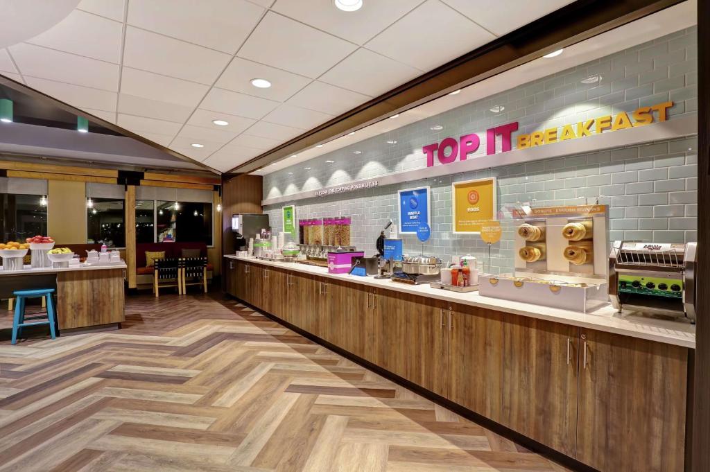 Tru By Hilton Edmonton Windermere - Resim 17