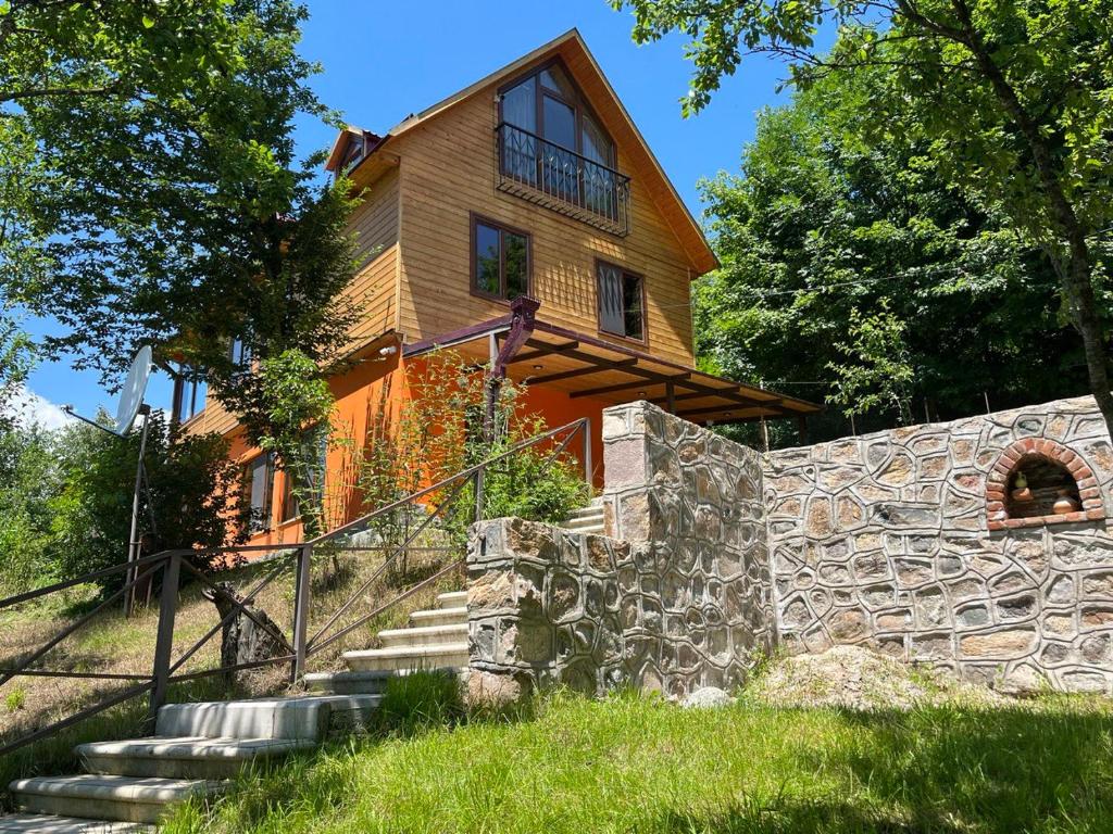Фото Orange House Dilijan