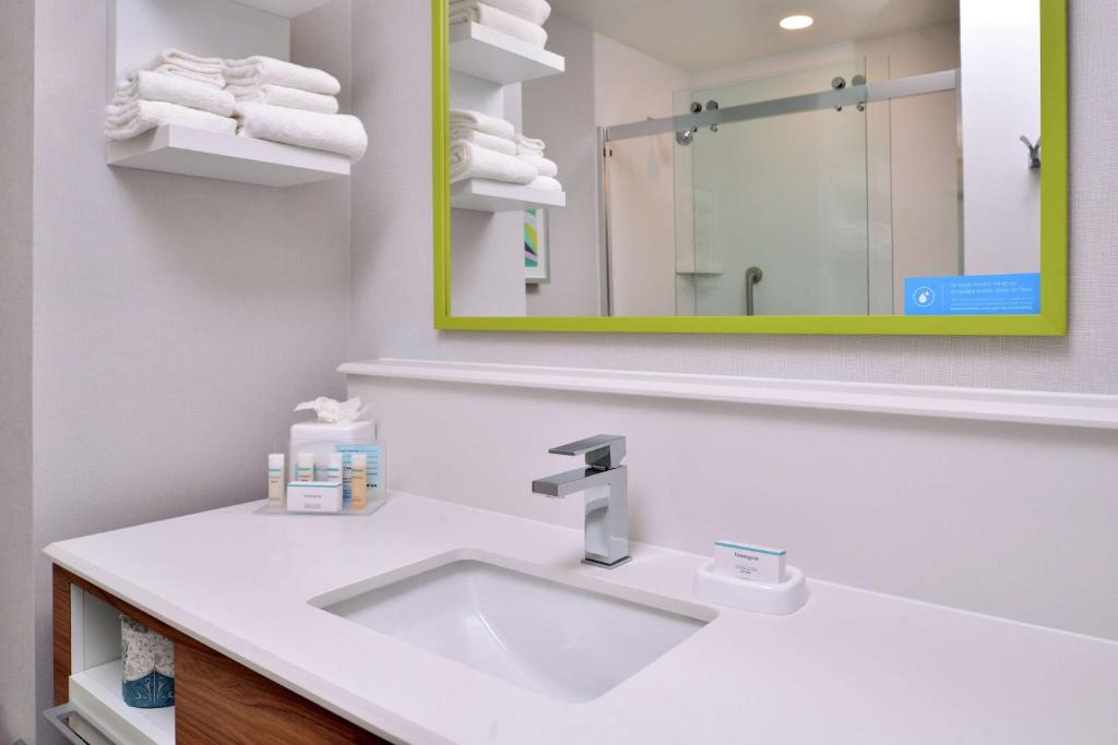 Hampton Inn Tampa Downtown Channel District, Tampa (updated prices 2025)