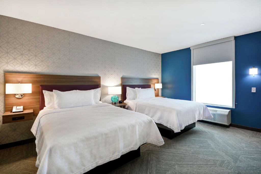 Postel nebo postele na pokoji v ubytování Home2 Suites Plano Legacy West
