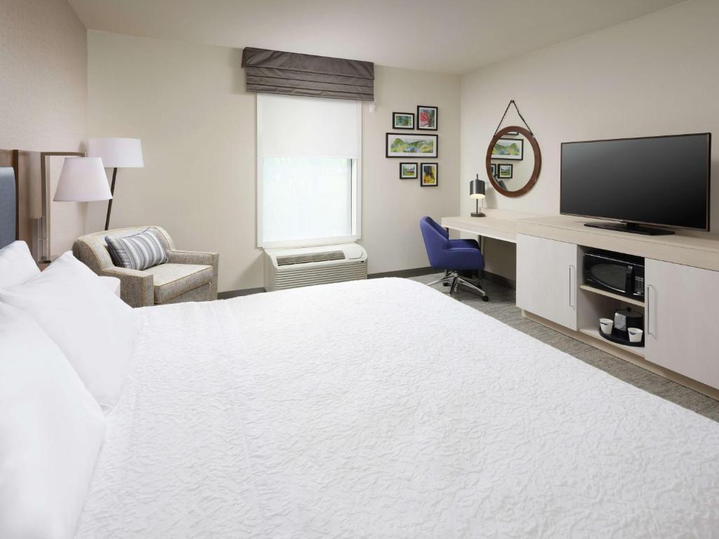 Hampton Inn Chattanooga East Ridge photo