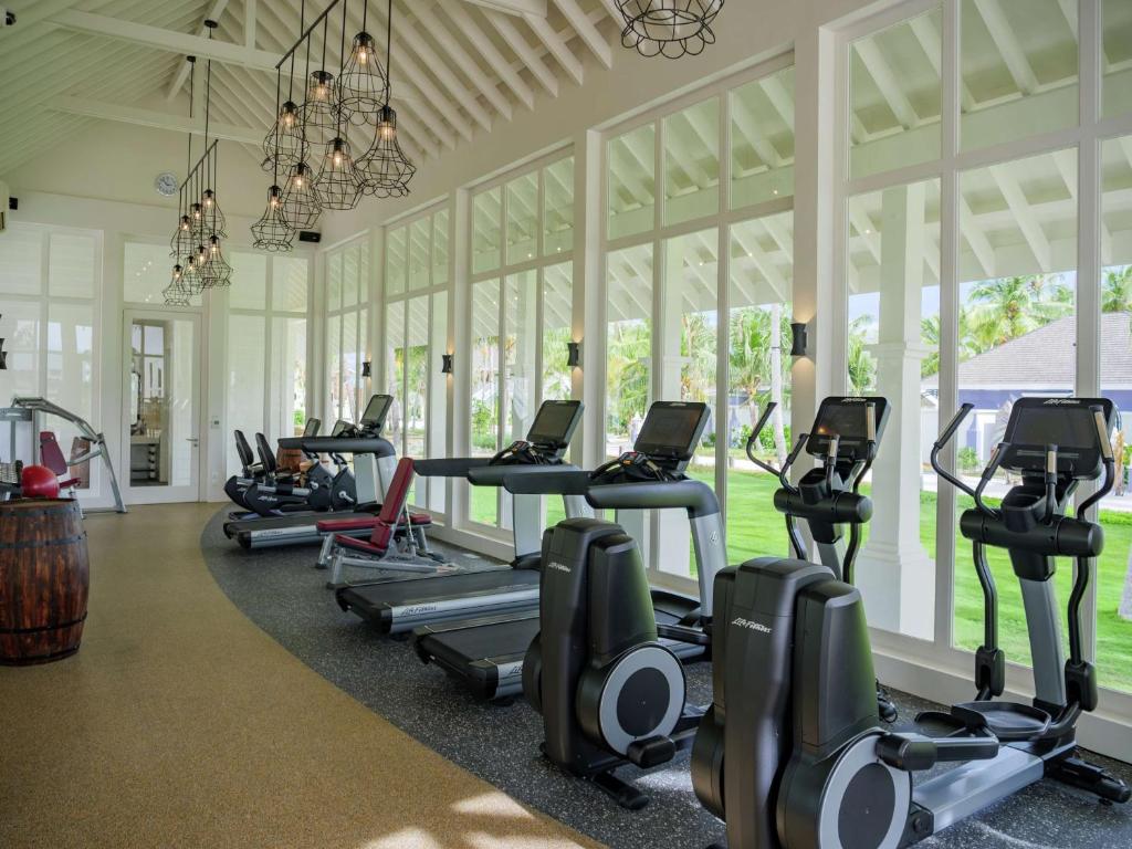 Fitness centrum a/nebo fitness zařízení v ubytování SAii Lagoon Maldives, Curio Collection By Hilton